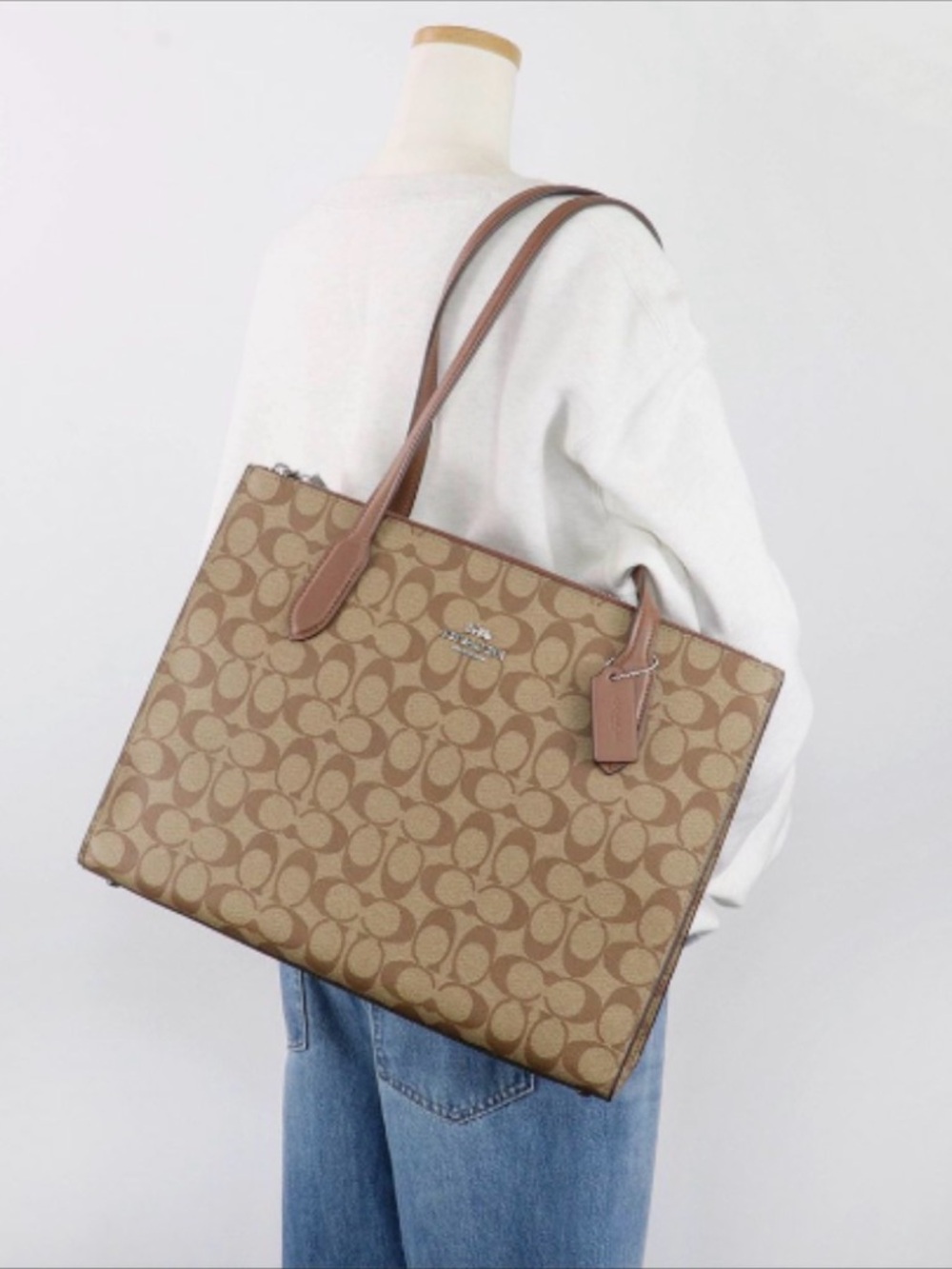 Coach NINA Signature Tote Bag In Brown Leather. CL399 EUC - Picture 2 of 10